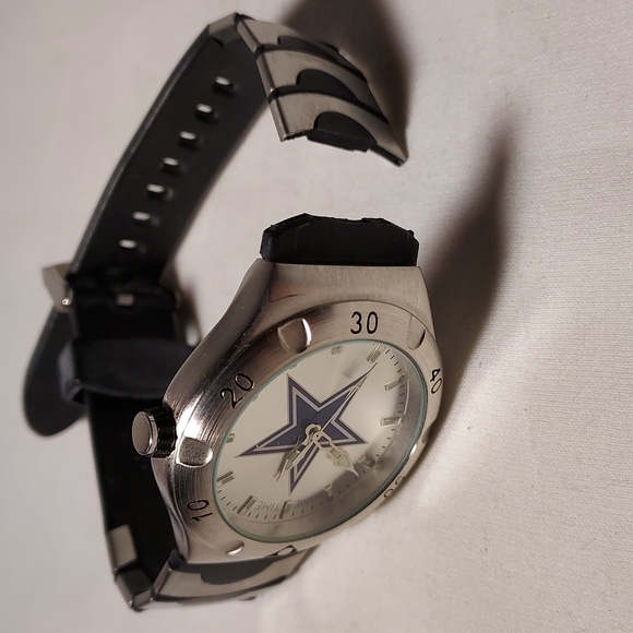 Vintage Game Time Dallas Cowboys NFL Wrist Watch Quartz Analog - Picture 2 of 6